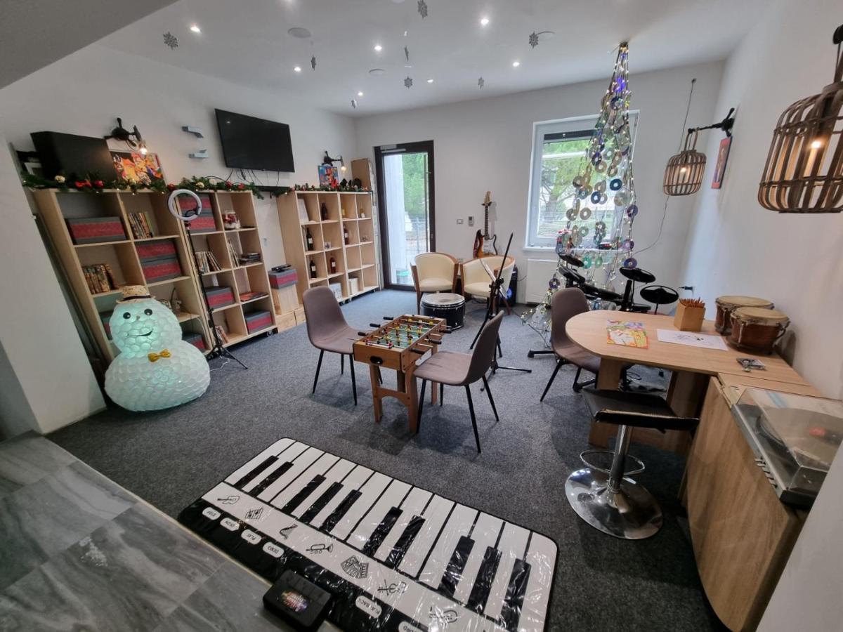 إيزولا Artrock Residence المظهر الخارجي الصورة